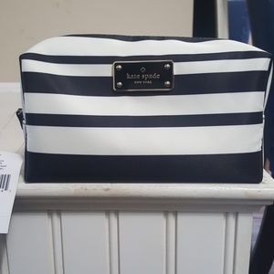 NWT Kate Spade medium makeup bag